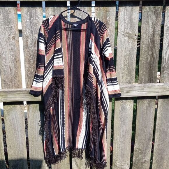 Charlotte Russe Cardigan - Picture 1 of 5